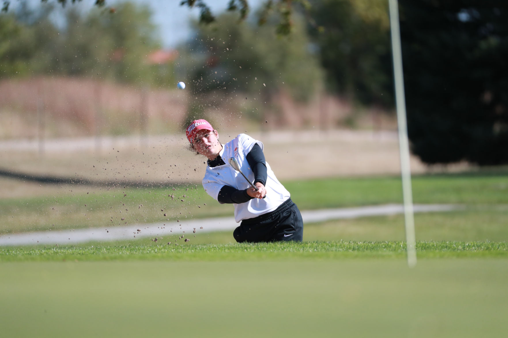 100919_C4GirlsGolf063_bjs.JPG